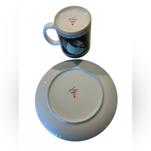 Cat collectible collection by Herrero - set of 3 cups and matching saucers - Picture 11 of 13